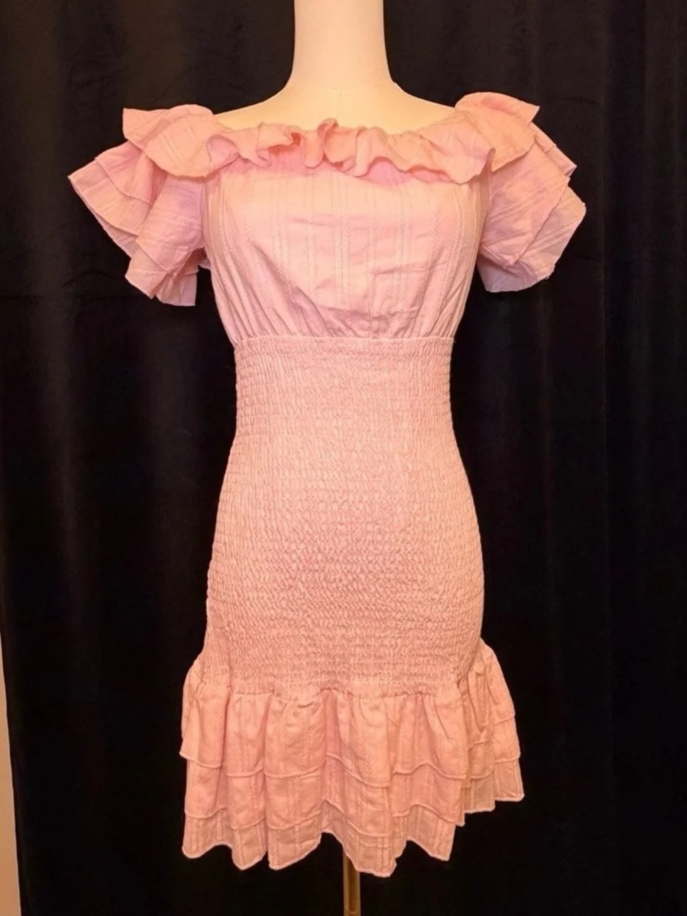 Women’s Pink One-Shoulder Ruffle Smocked Dress